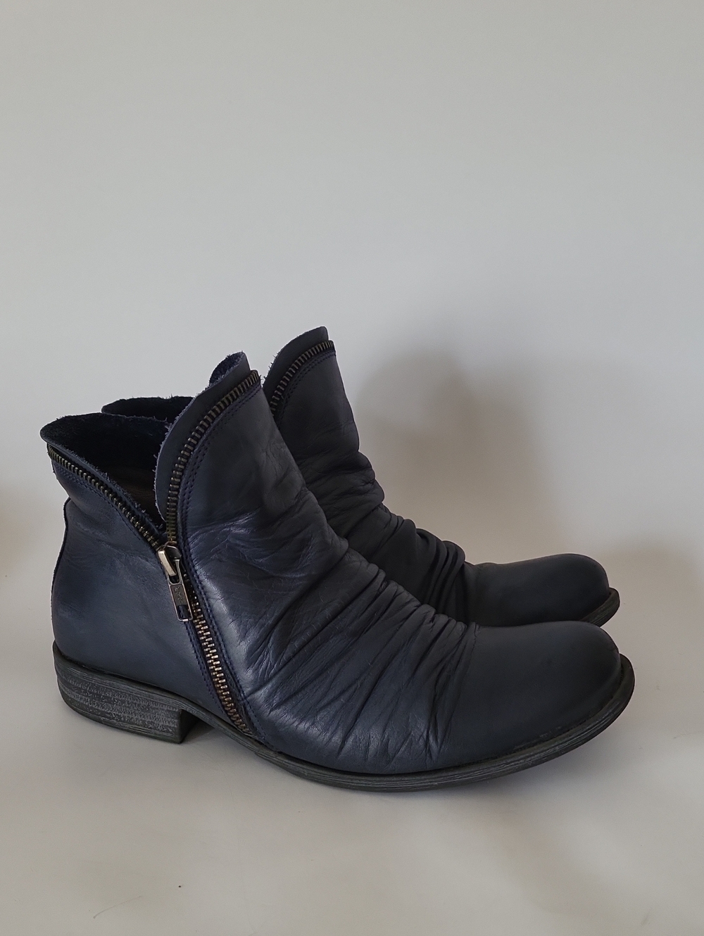 Miz Mooz LUNA Ankle Boots Women's 7.5 Leather Zipper ruched Moto Booties Blue